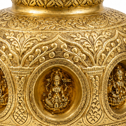 Kalsh-Lakshmi-Medium