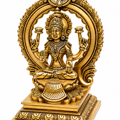 Goddess Lakshmi Idol with Oranmental Arch