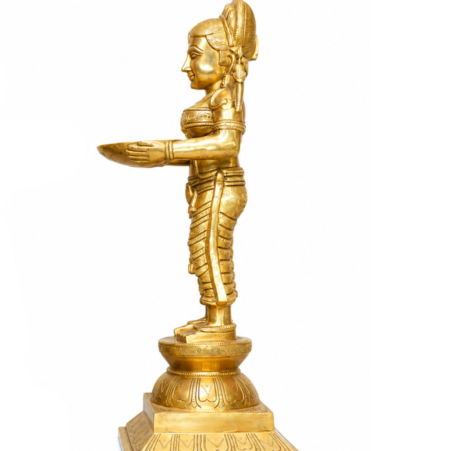 Lady with diya staute