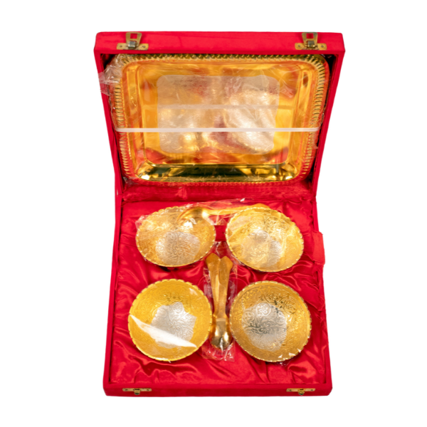 Handcrafted German 4 Gold Platted Brass Bowl